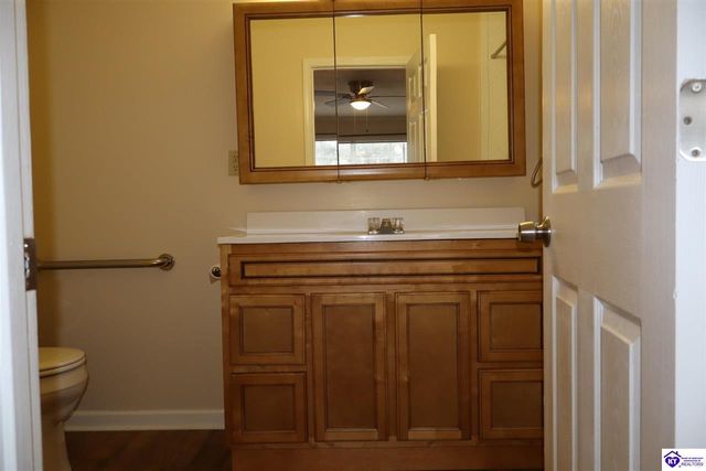 4484 Rineyville Road, Elizabethtown, KY 42701