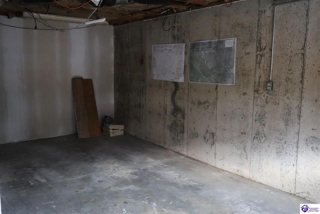 4484 Rineyville Road, Elizabethtown, KY 42701