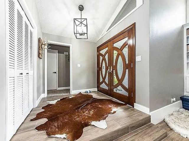 3610 Lonniewood Drive, Houston, TX 77059