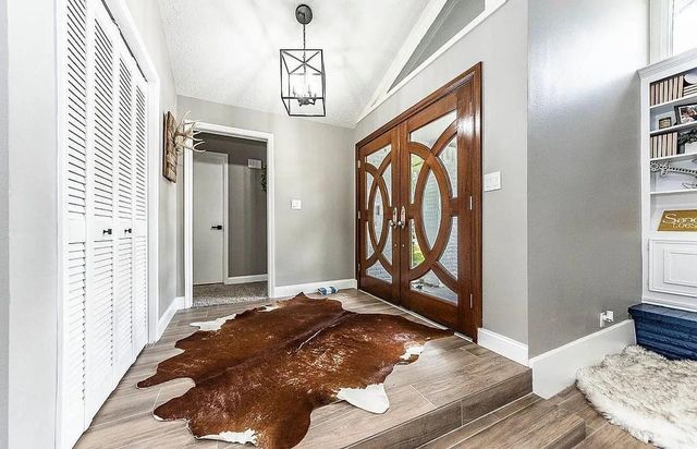 3610 Lonniewood Drive, Houston, TX 77059