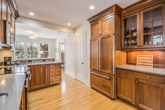 1422 Morton Avenue, Ann Arbor, MI 48104