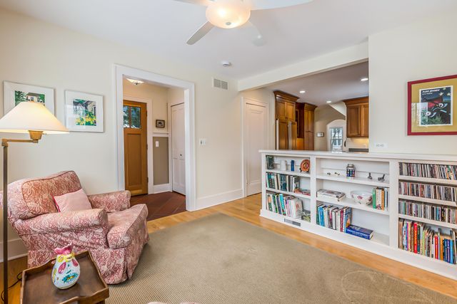 1422 Morton Avenue, Ann Arbor, MI 48104