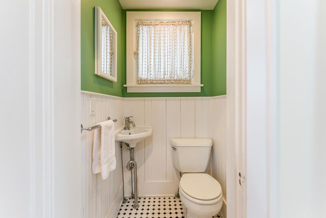 1422 Morton Avenue, Ann Arbor, MI 48104