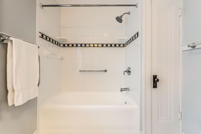 1422 Morton Avenue, Ann Arbor, MI 48104