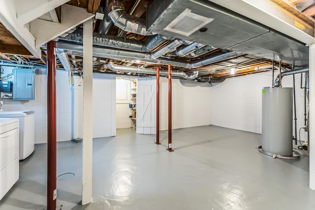 1422 Morton Avenue, Ann Arbor, MI 48104