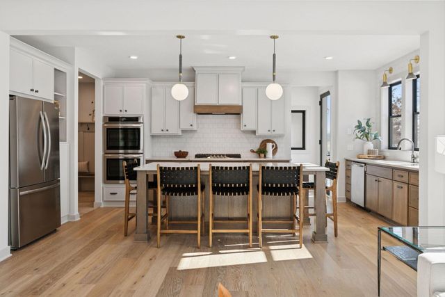 6275 134th Street N, Hugo, MN 55038