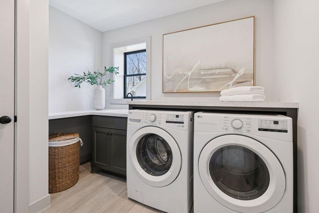 6275 134th Street N, Hugo, MN 55038