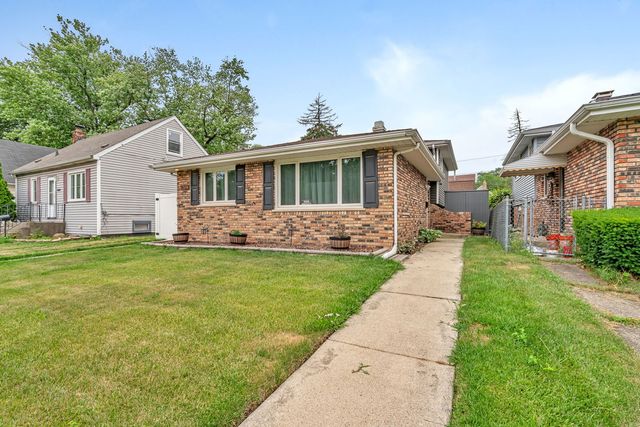 17608 Community Street, Lansing, IL 60438