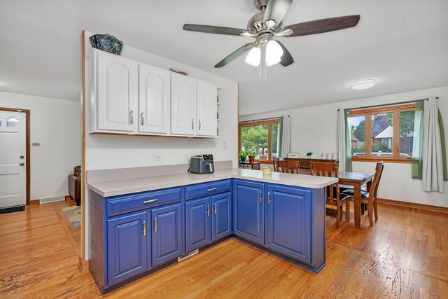 17608 Community Street, Lansing, IL 60438