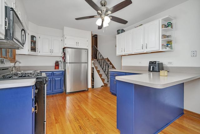 17608 Community Street, Lansing, IL 60438
