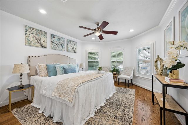 2524 Harvard Street, Houston, TX 77008