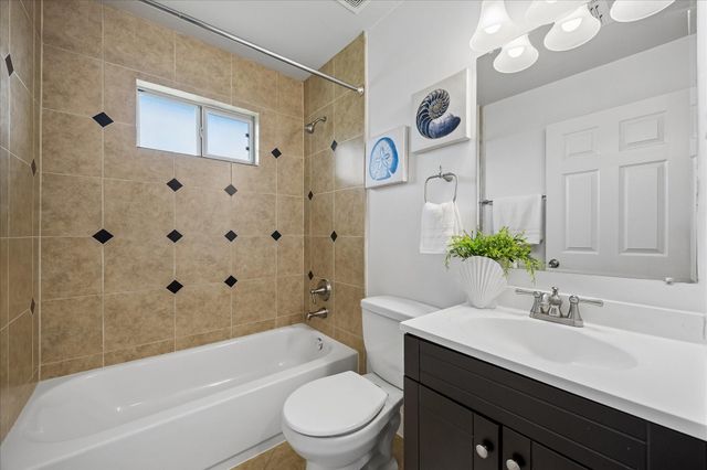 2524 Harvard Street, Houston, TX 77008
