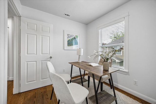 2524 Harvard Street, Houston, TX 77008