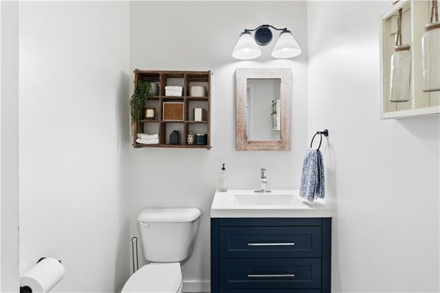 6065 Gentlewind Court, Powder Springs, GA 30127