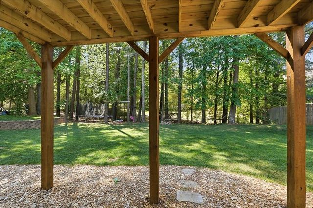 6065 Gentlewind Court, Powder Springs, GA 30127