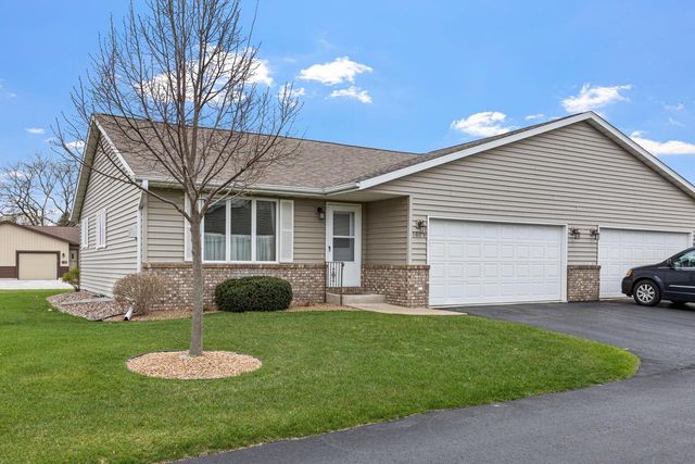 1008 Whispering Winds PLACE, Onalaska, WI 54650