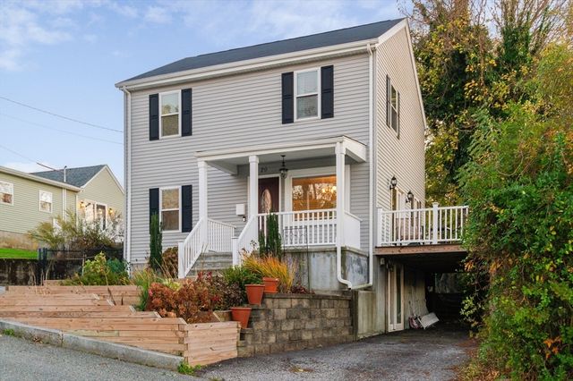 29 Valentine Street, Fall River, MA 02720