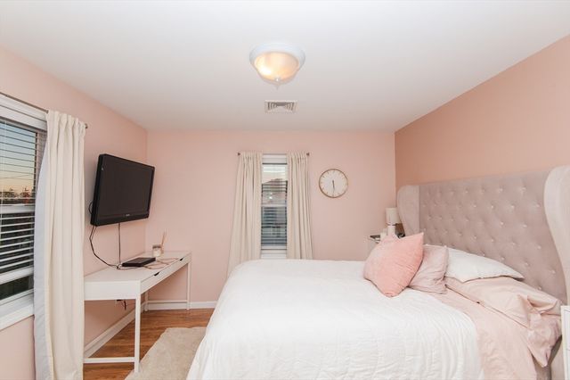 29 Valentine Street, Fall River, MA 02720