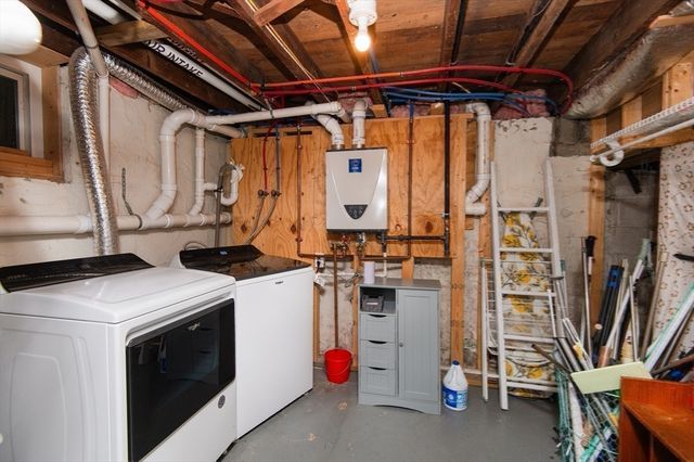 29 Valentine Street, Fall River, MA 02720