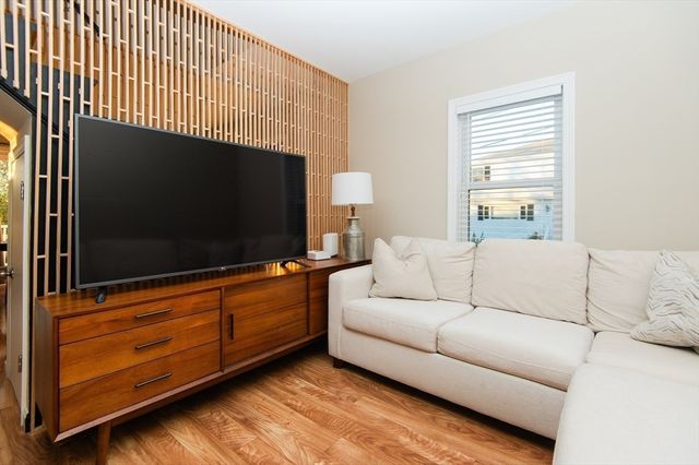 29 Valentine Street, Fall River, MA 02720