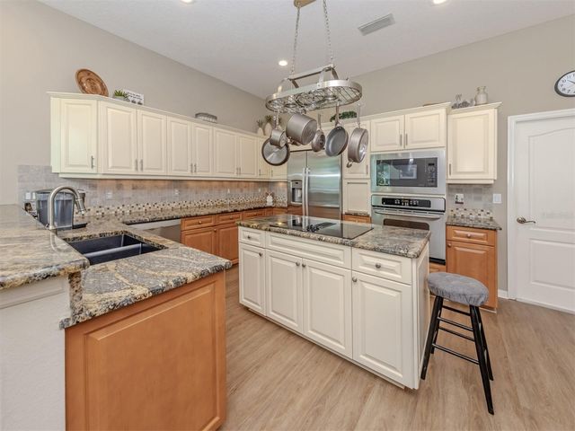 761 SILK OAK DRIVE, Venice, FL 34293