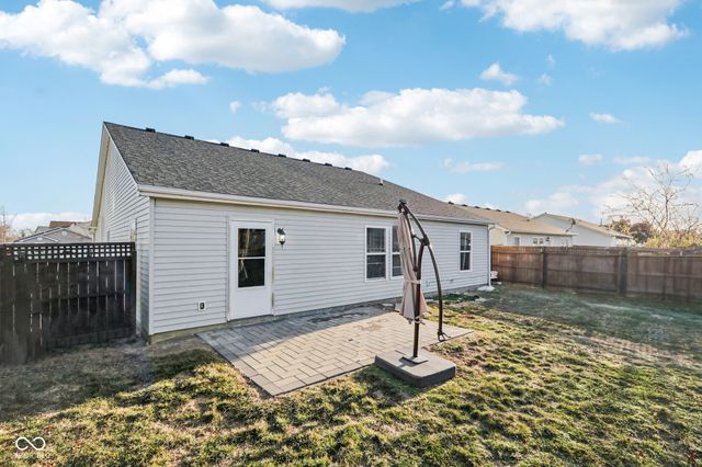 784 Streamside Drive, Greenfield, IN 46140