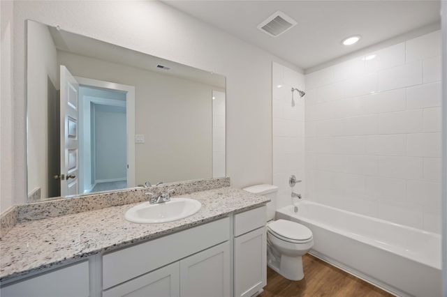 803 Clear Valley Lane, Dayton, TX 77535