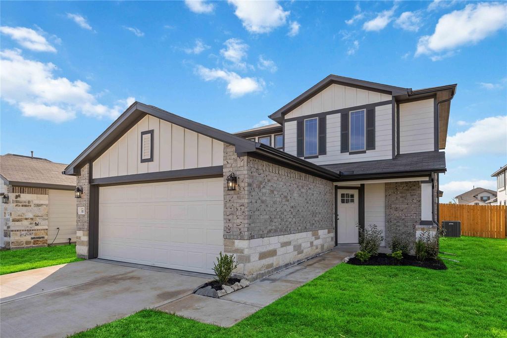 803 Clear Valley Lane, Dayton, TX 77535