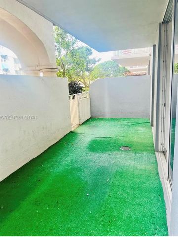 5077 NW 7th St 416, Miami, FL 33126