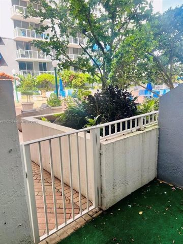 5077 NW 7th St 416, Miami, FL 33126