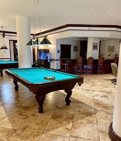 5077 NW 7th St 416, Miami, FL 33126