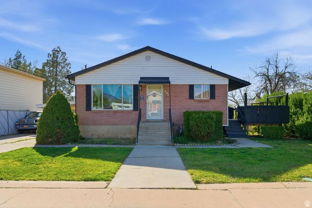 2323 N 720 W, Clinton, UT 84015