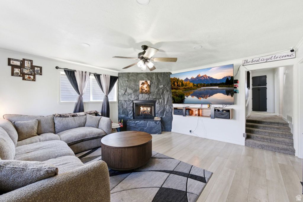 2323 N 720 W, Clinton, UT 84015
