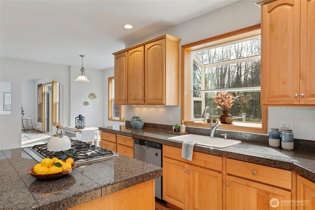 8850 NE Nature Way, Kingston, WA 98346