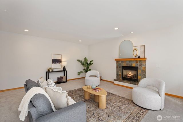 8850 NE Nature Way, Kingston, WA 98346