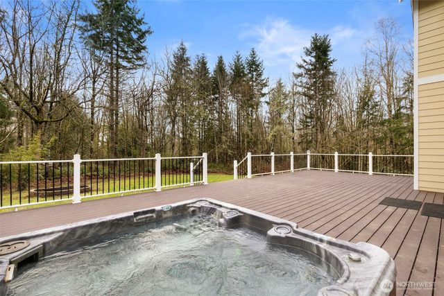 8850 NE Nature Way, Kingston, WA 98346