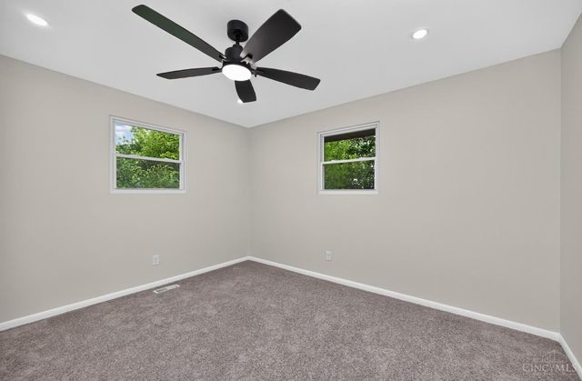 932 Glasgow Drive, Forest Park, OH 45240