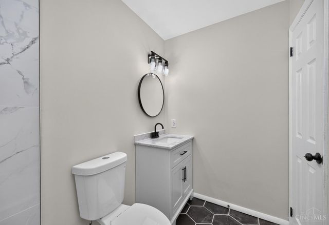 932 Glasgow Drive, Forest Park, OH 45240