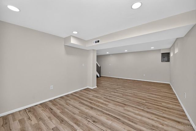 932 Glasgow Drive, Forest Park, OH 45240