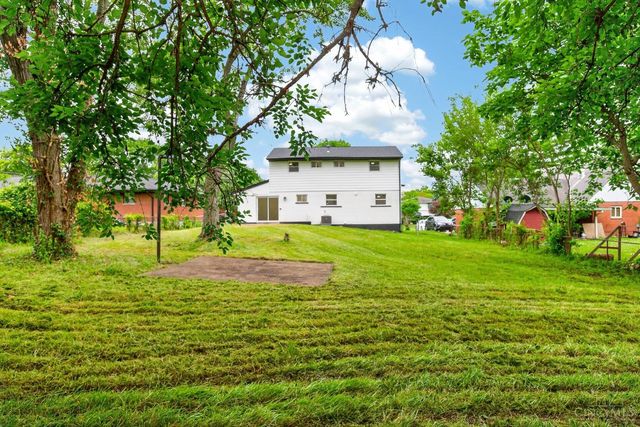 932 Glasgow Drive, Forest Park, OH 45240