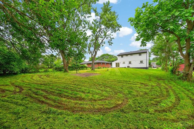 932 Glasgow Drive, Forest Park, OH 45240