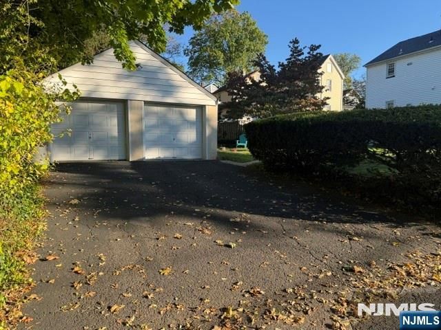 545 Kipp Street 2nd Fl., Teaneck, NJ 07666