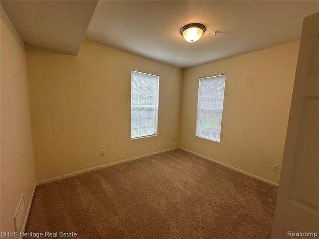 1929 Coventry Road, Jackson, MI 49201