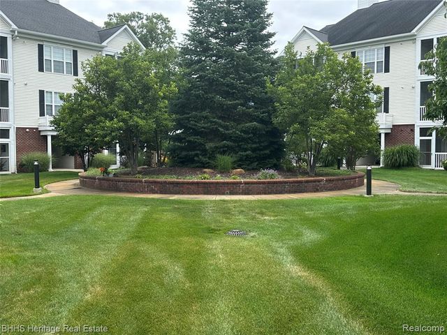 1929 Coventry Road, Jackson, MI 49201