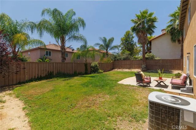 7579 Isla, Hemet, CA 92545