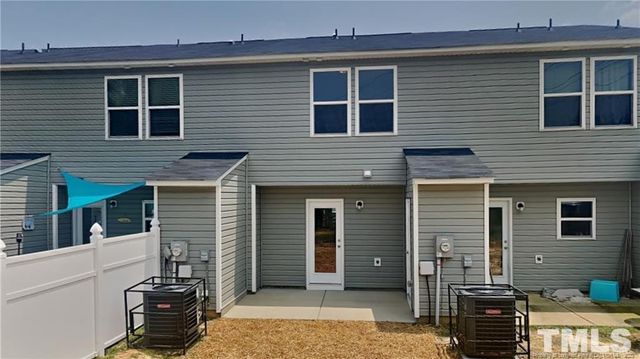 508 Directive Drive, Hope Mills, NC 28348