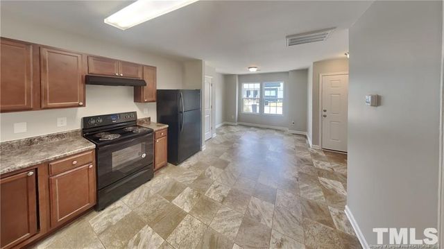 508 Directive Drive, Hope Mills, NC 28348