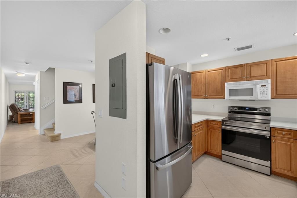 9400 Ivy Brook RUN 108, FORT MYERS, FL 33913 — photo 2