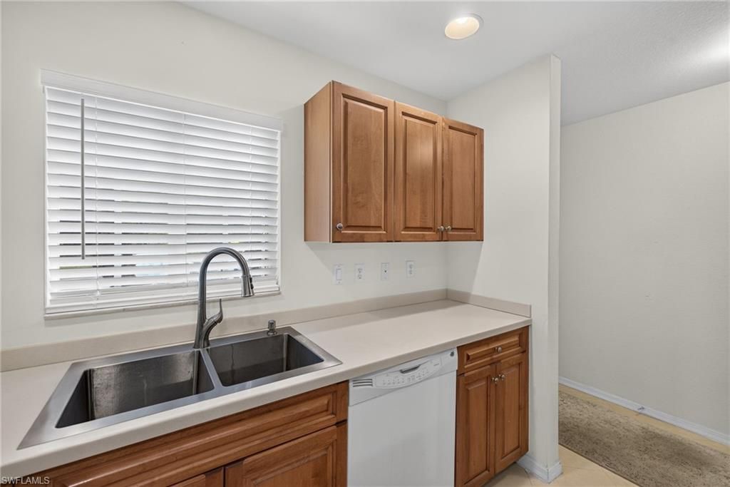 9400 Ivy Brook RUN 108, FORT MYERS, FL 33913 — photo 4