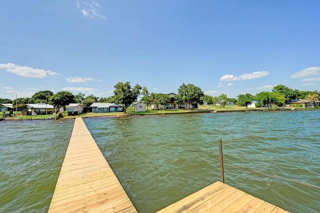 819 Lakeshore LOOP, Tow, TX 78672